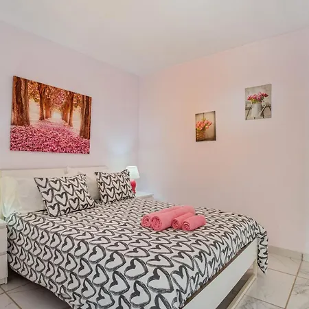 Casa Eden Lejlighed *