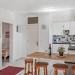 Casa Eden Tías
