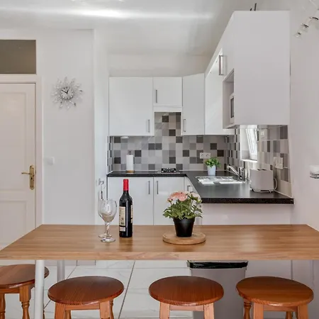 Apartamento Casa Eden