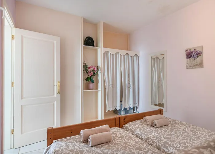 Апартаменты Casa Eden Тиас